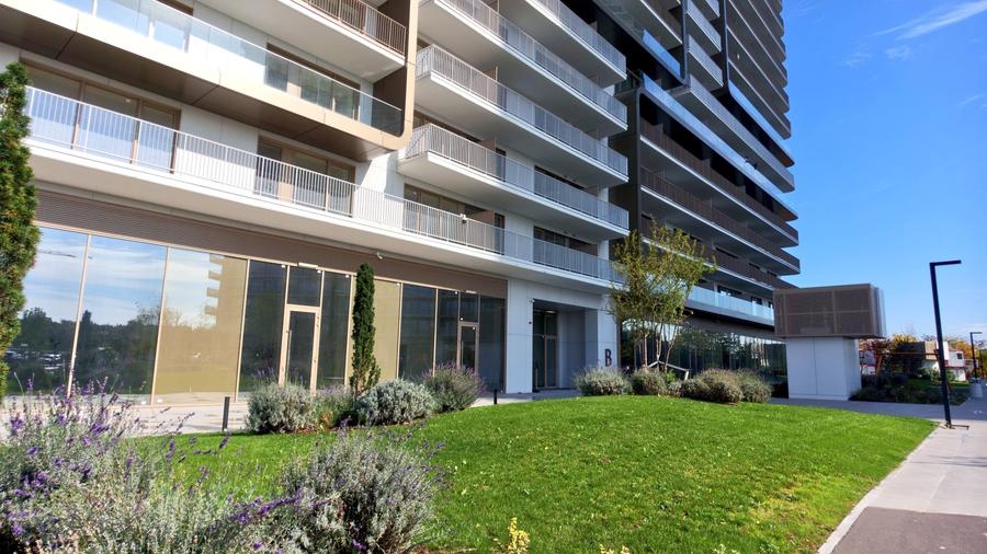 Apartament cu 3 camere în Petricani