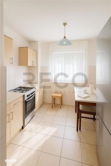 Apartament cu 4 camere decomandat în Nufărul