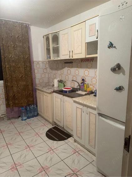 Apartament cu 2 camere decomandat în Broșteni
