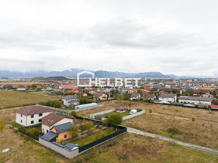 Teren Construcții intravilan de 600 mp, în Sânpetru