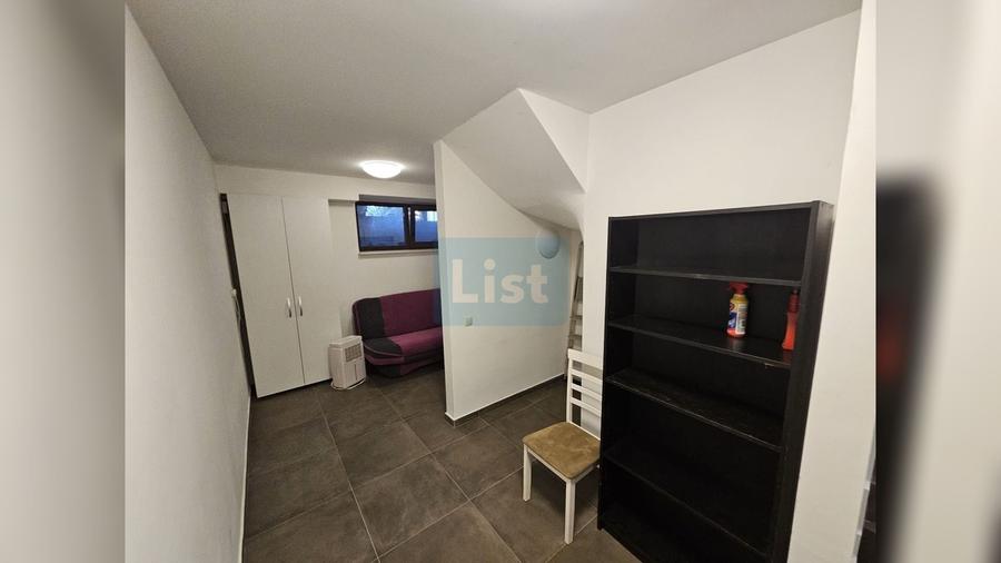 Casă cu 4 camere cu Teren 300 Mp în Zorilor