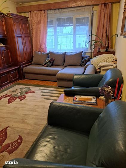 Apartament cu 3 camere în Calea Aradului
