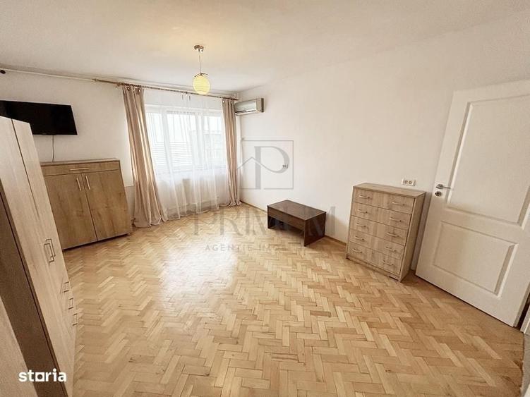 Garsonieră semidecomandată în Bălcescu