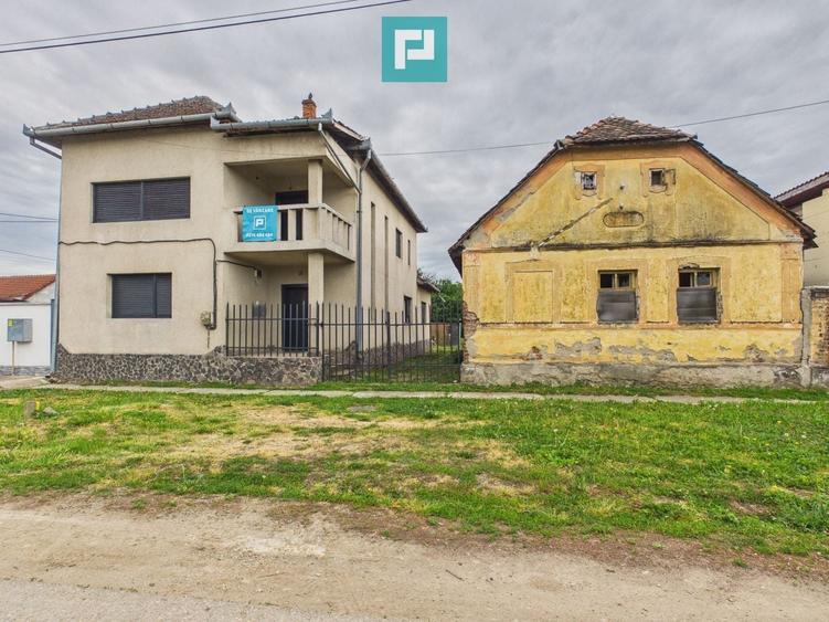 Casă individuală cu 4 camere cu Canalizare în Central