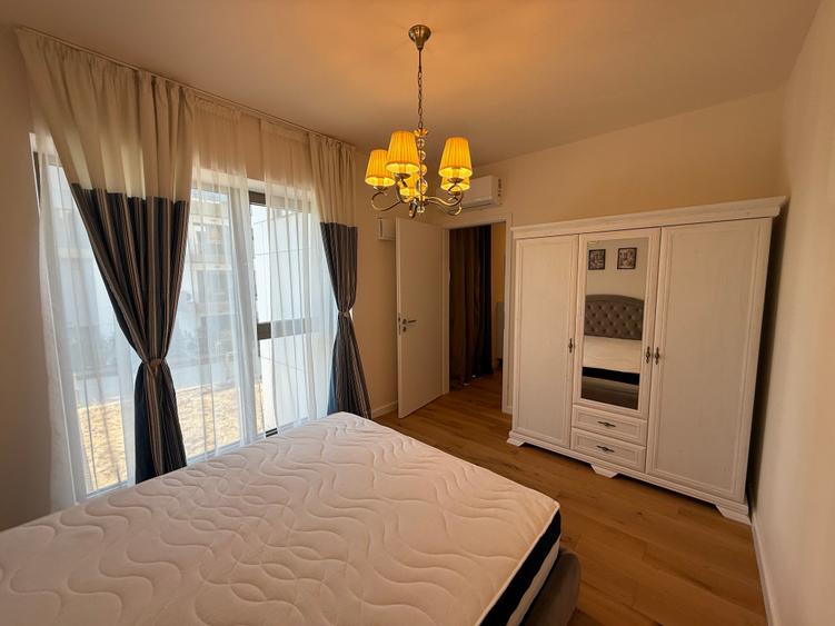 Apartament cu 3 camere în Sisești