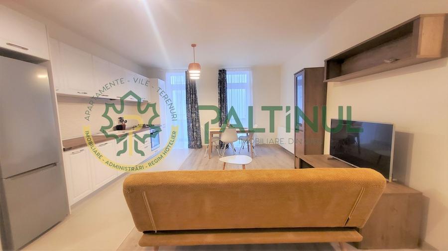 Apartament cu 3 camere decomandat, mobilat în Lazaret