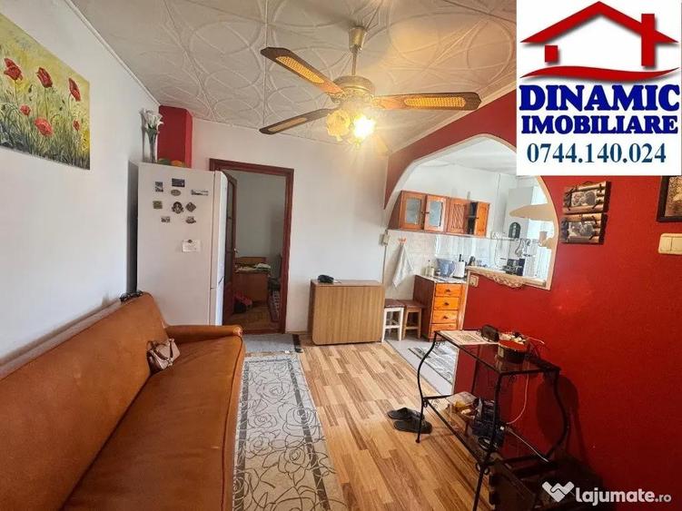 Apartament cu 2 camere decomandat în Mărăței