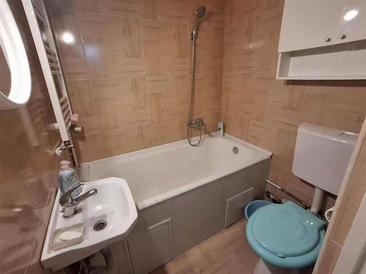 Apartament cu 2 camere semidecomandat în Hipodrom 1