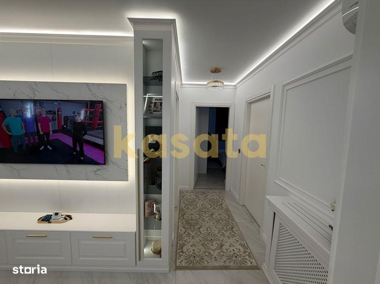 Apartament cu 3 camere decomandat în Central