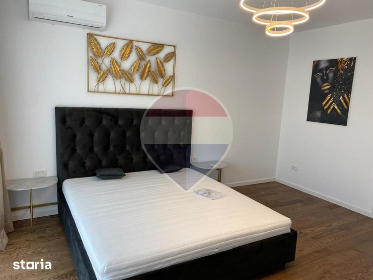 Casă cu 5 camere cu Teren 327 Mp în Băneasa