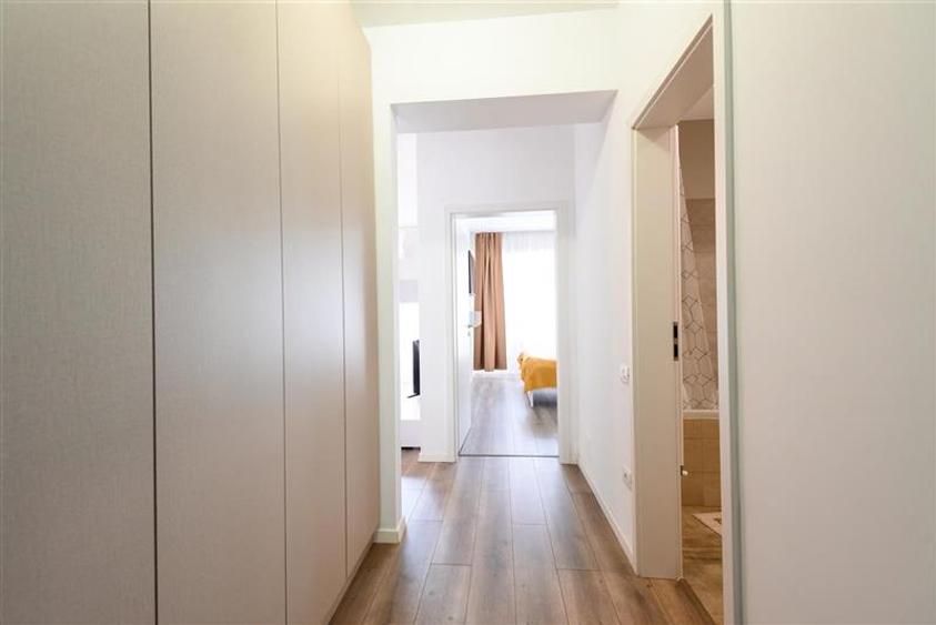 Apartament cu 2 camere decomandat, mobilat în Noua