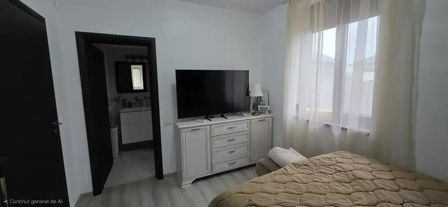 Casă individuală cu 5 camere cu Canalizare în Vest