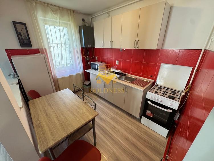 Apartament cu 2 camere semidecomandat în Central