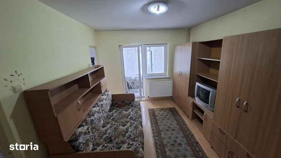 Garsonieră semidecomandată în Central