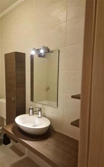 Apartament cu 3 camere decomandat, mobilat în Domenii