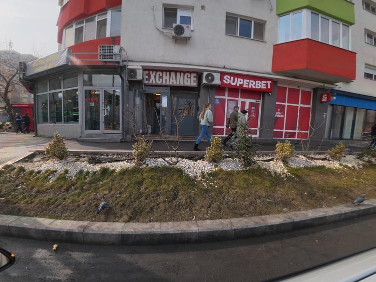 Spațiu comercial, de 102 mp, în Mărgeanului