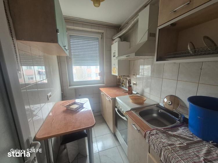 Apartament cu 3 camere în Dărmănești