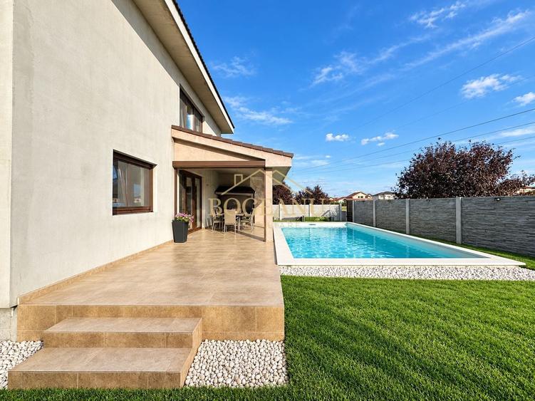 Casă individuală cu 4 camere cu Piscina în Moșnița Veche