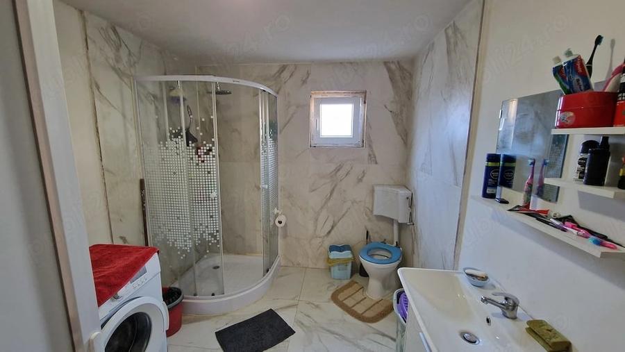 Casă cu Teren 548 Mp în Voila