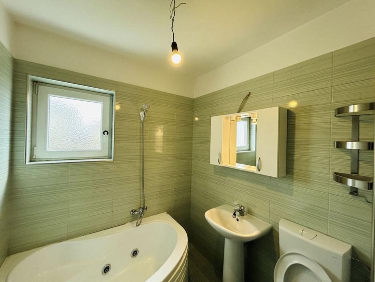 Apartament cu 2 camere semidecomandat în Gușterița