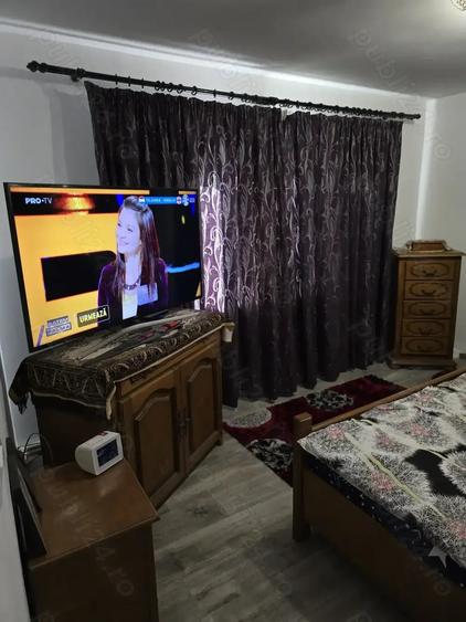 Casă cu 2 camere cu Teren 100 Mp în Central