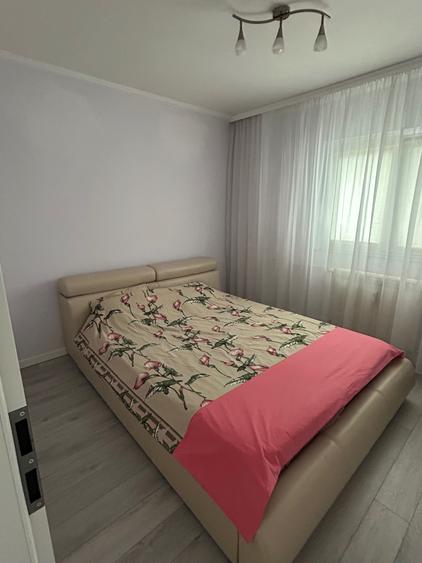 Apartament cu 2 camere semidecomandat în Timpuri Noi