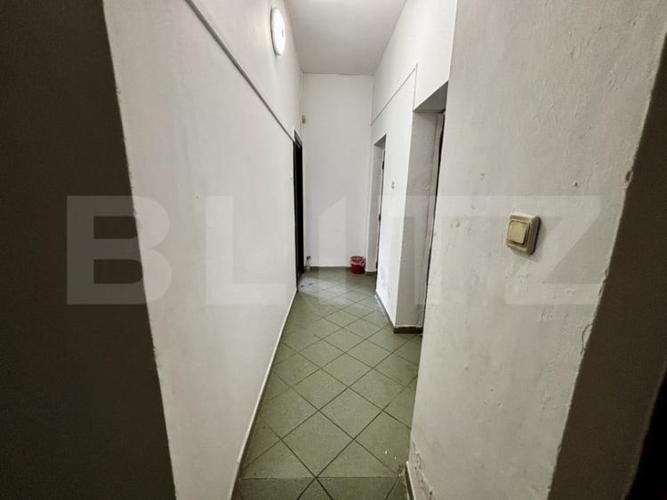 Spațiu comercial, de 75 mp, în Central