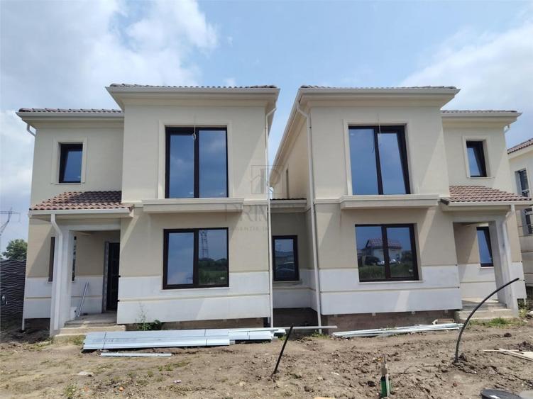 Duplex in zona centrala - despartit prin C.T - 5 camere - 1