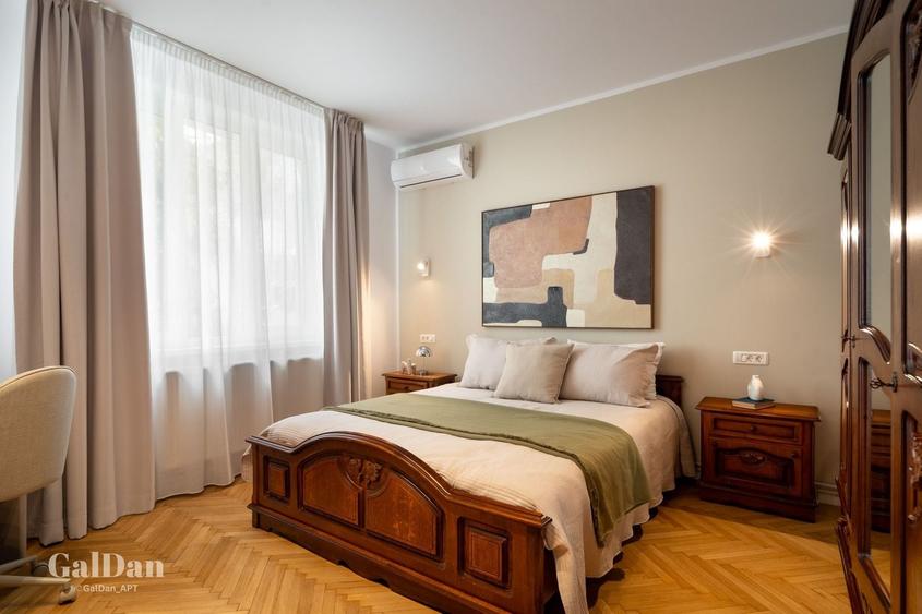 Apartament cu 4 camere, mobilat în Universitate