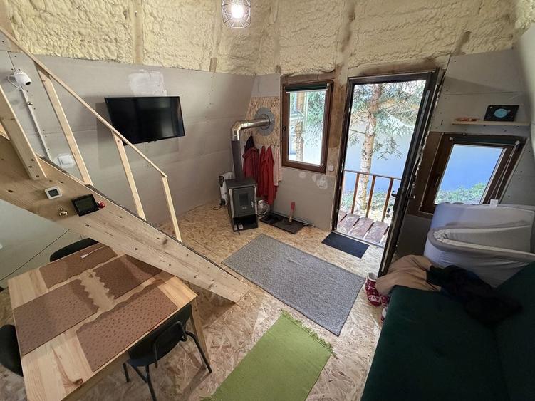 Casă cu 2 camere în Muntele Cacovei