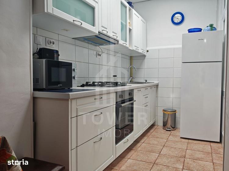 Casă cu 2 camere cu Teren 1000 Mp în Central