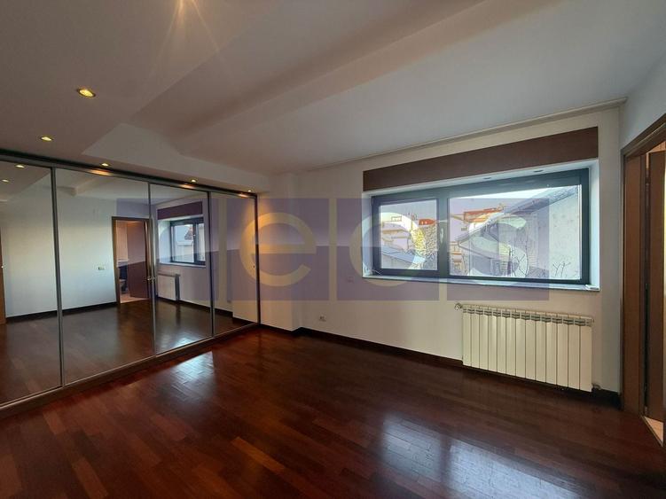 Apartament cu 4 camere, mobilat în Șoseaua Nordului