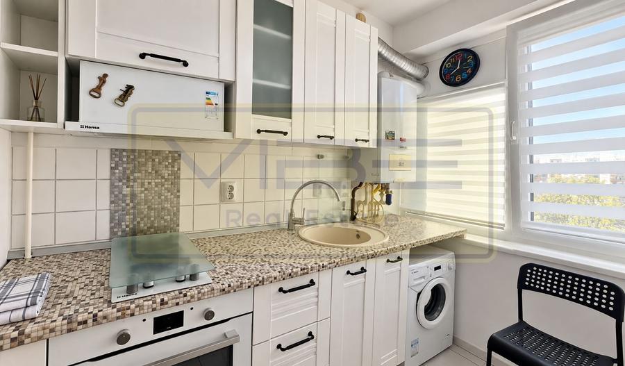 Apartament cu 2 camere nedecomandat, mobilat în Piața Unirii
