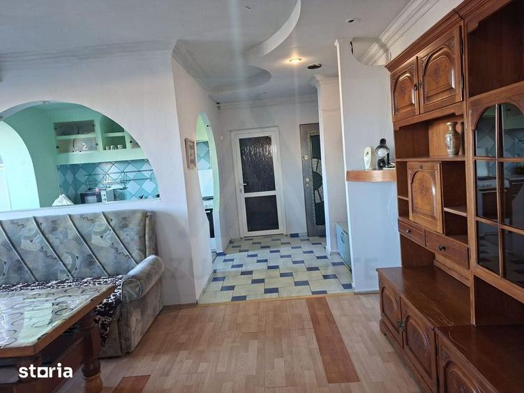 Apartament cu 3 camere în Terezian