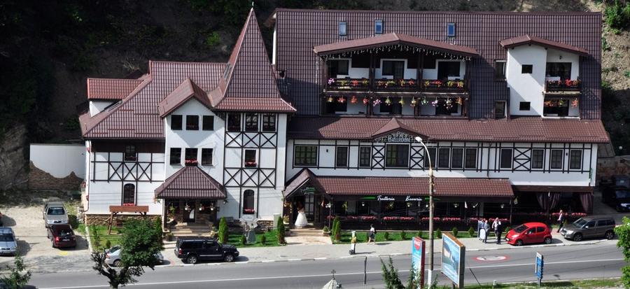 Hotel/Pensiune, de 1,346 mp, în Nord