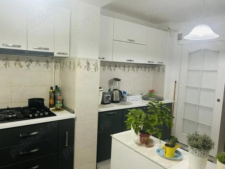 Apartament cu 2 camere decomandat în Unirii Sud