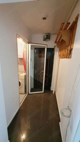 Apartament cu 2 camere decomandat în Aurel Vlaicu