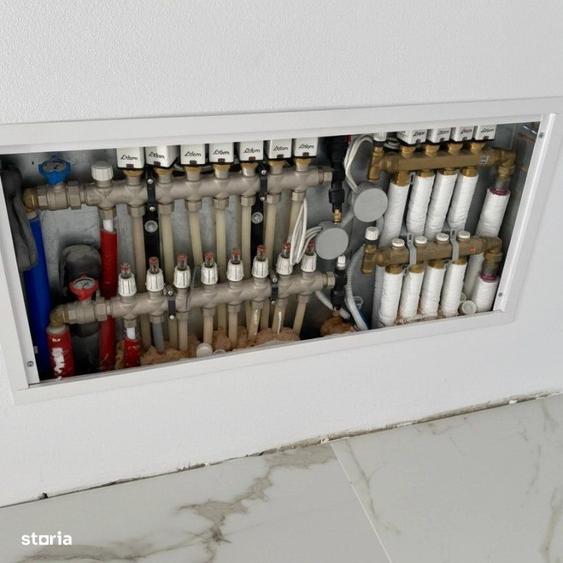 Apartament cu 3 camere în Beba Veche