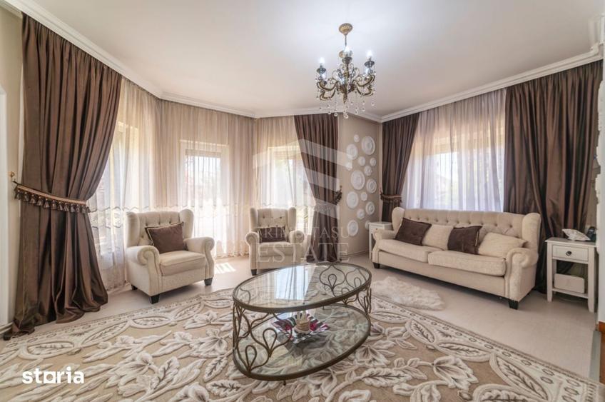 Casă cu 5 camere cu Teren 550 Mp în Moșnița Nouă