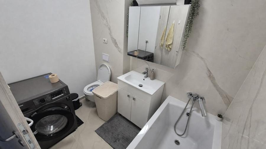 Apartament nou, mobilat, utilat, 3 camere, 2 băi, garaj subteran, terasă mare - 10