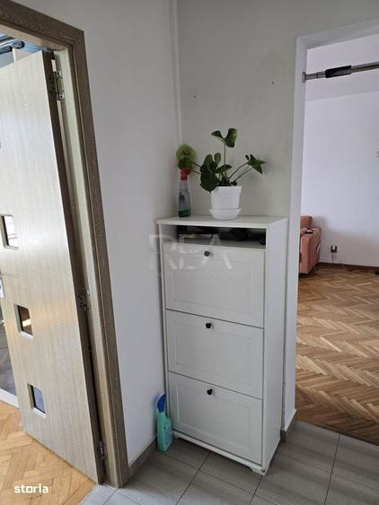Apartament cu 2 camere semidecomandat în Sala Palatului