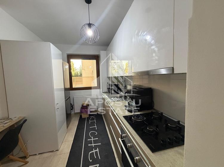 Apartament cu 2 camere semidecomandat, mobilat în Torontalului