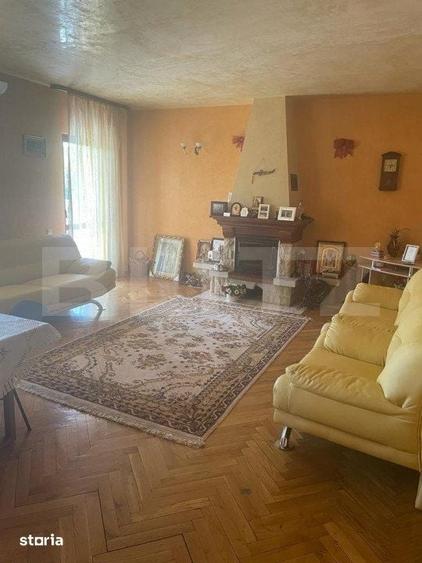 Spațiu comercial, de 780 mp, în Șcheia