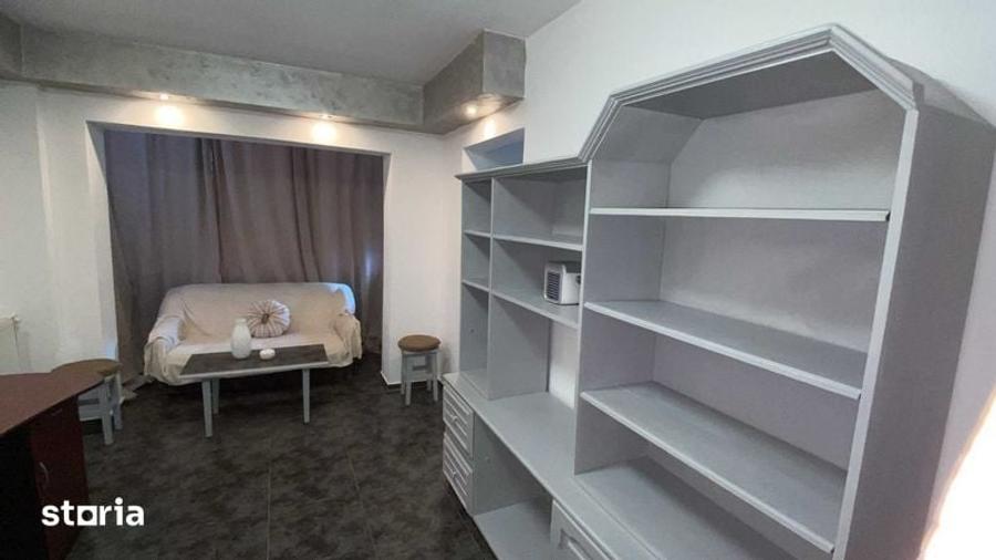 Inchiriez apartament cu o camera aproape de UMF - 2