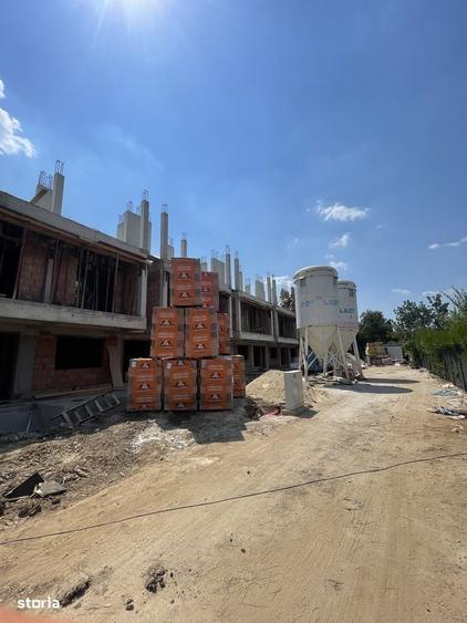 Casă cu 4 camere în Dudu
