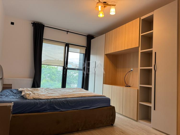 Apartament cu 3 camere decomandat, mobilat în Vitan