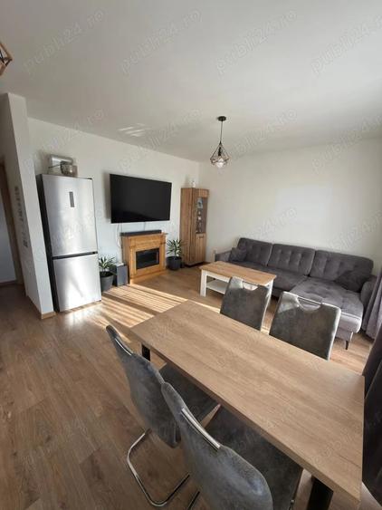 Apartament cu 3 camere decomandat în Terezian