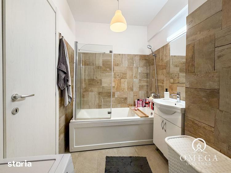 Apartament cu 2 camere decomandat în Bârnova