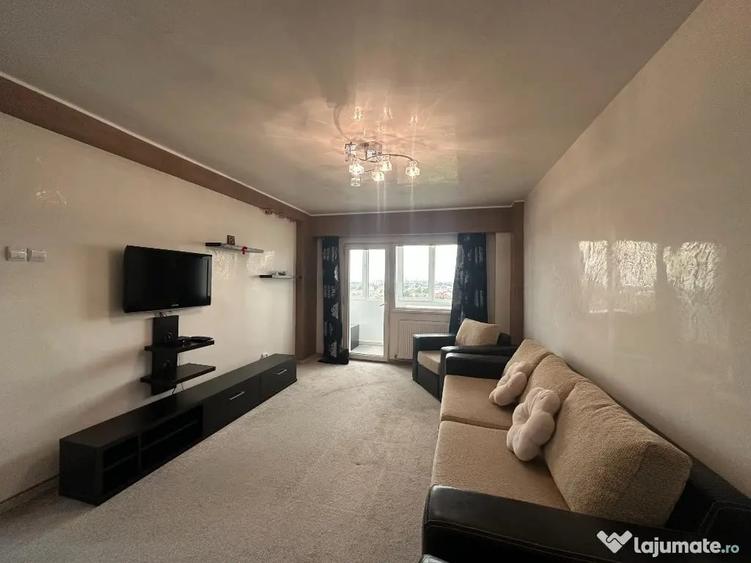 Apartament cu 2 camere decomandat în Republicii