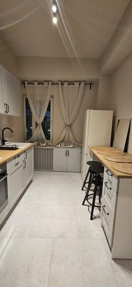 Apartament cu 2 camere semidecomandat în Universitate